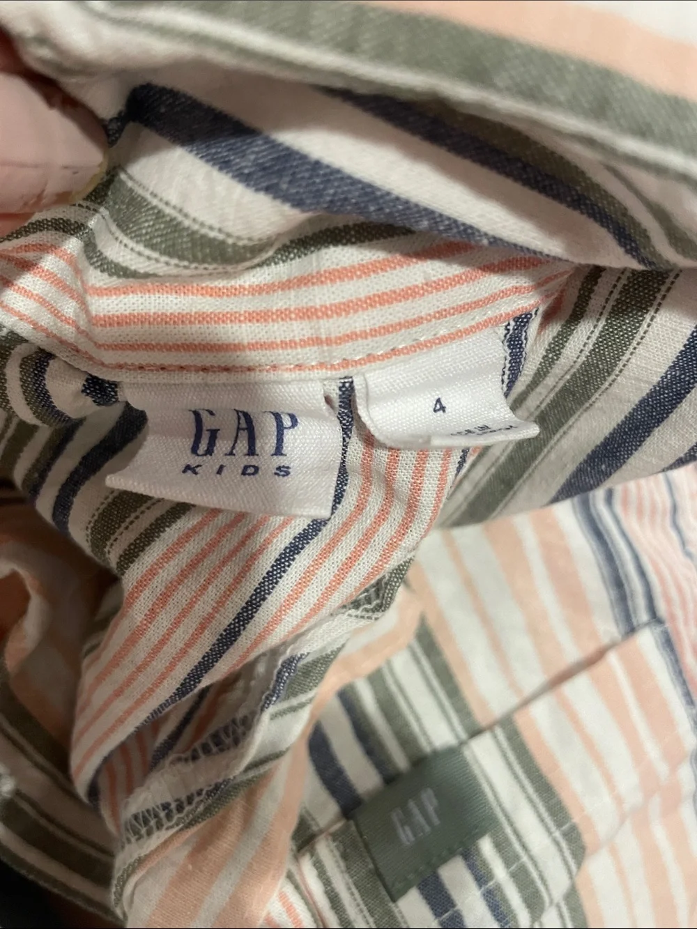 GAP crisp short